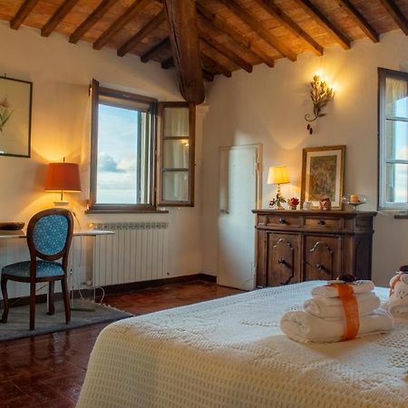 Апартаменти La Torre Del Conte,Free Wi-Fi, Amazing View Монтепульчано Екстер'єр фото