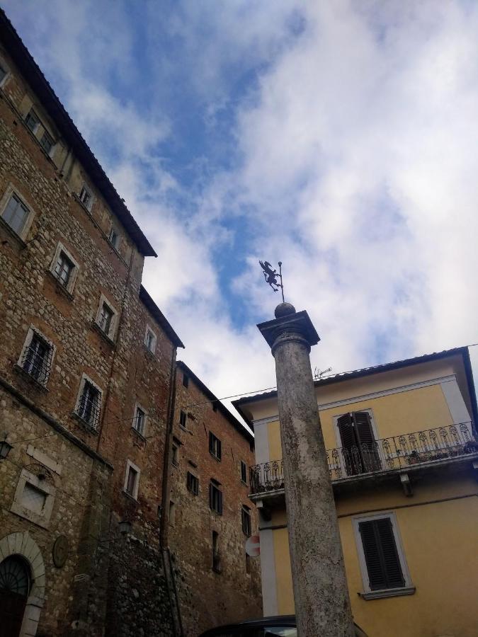 Апартаменти La Torre Del Conte,Free Wi-Fi, Amazing View Монтепульчано Екстер'єр фото
