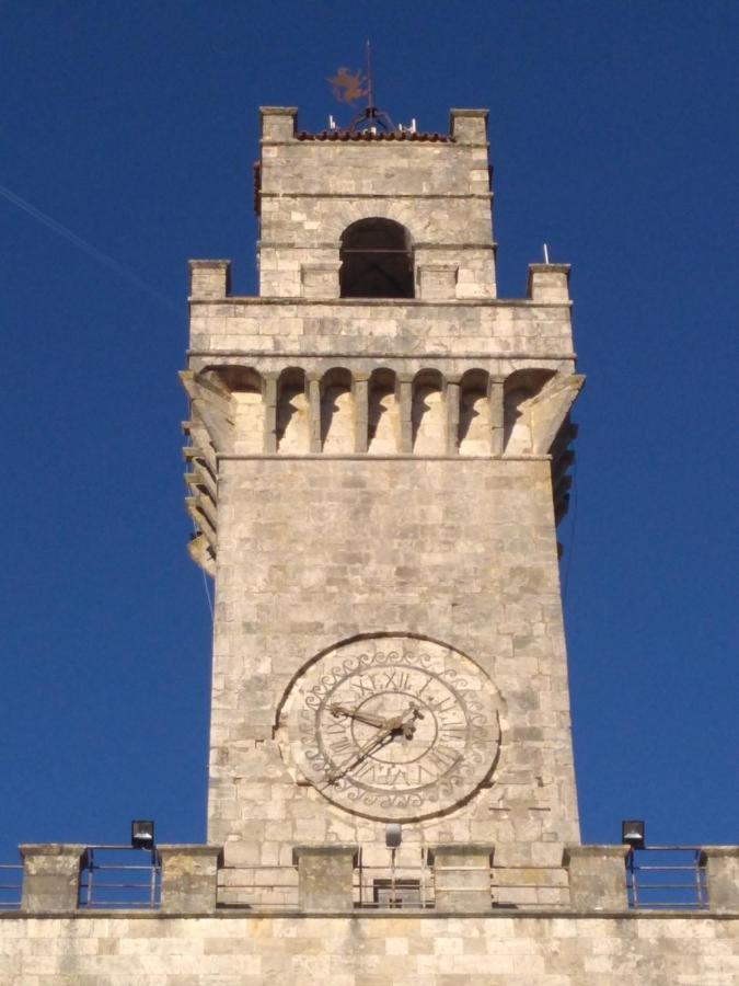 Апартаменти La Torre Del Conte,Free Wi-Fi, Amazing View Монтепульчано Екстер'єр фото